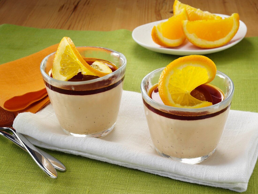 Roibusch Panna Cotta mit Orangenscheiben