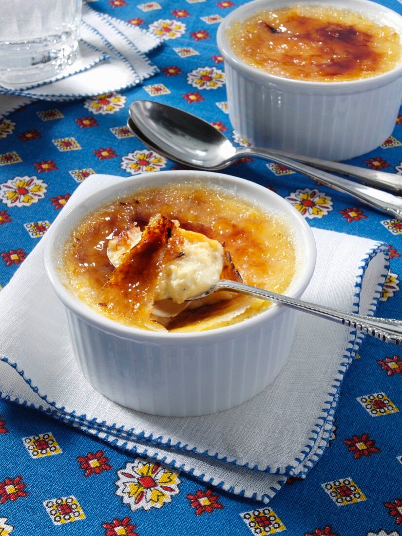 Crème brûlée im Schälchen