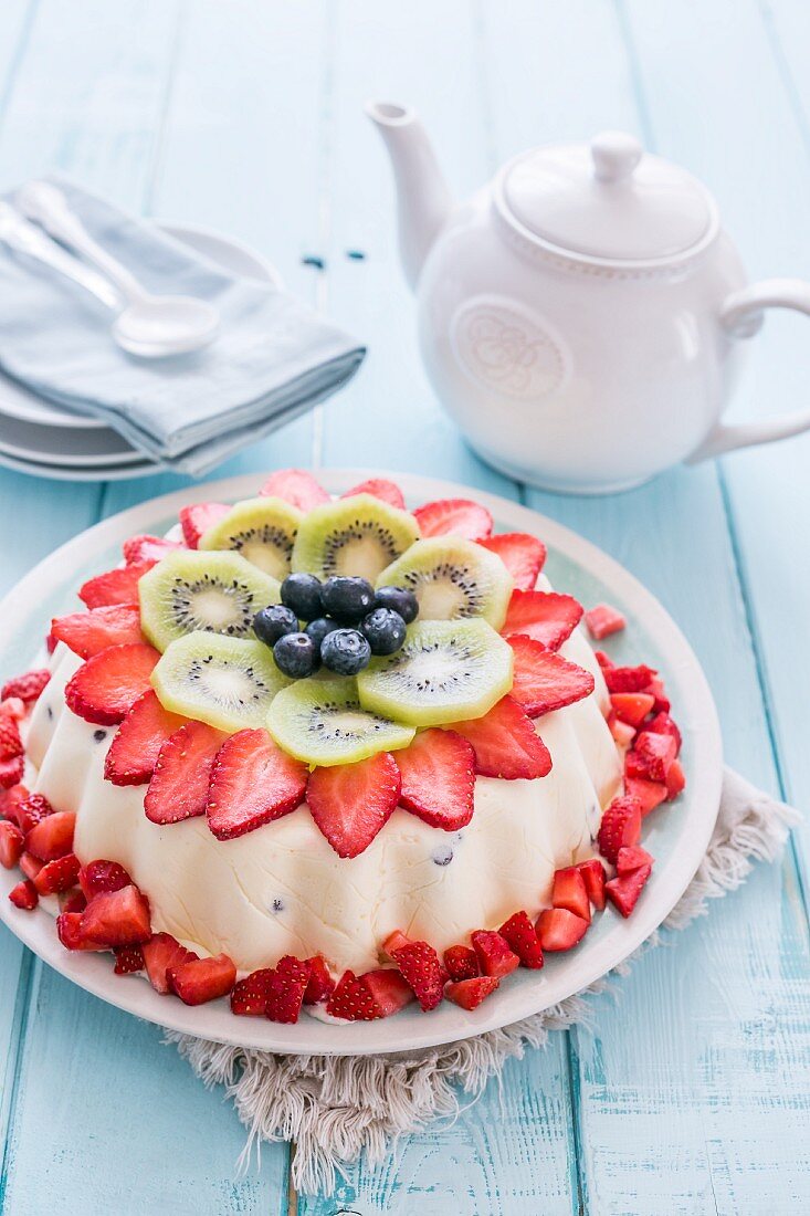Vanilla semifreddo with strawberries, kiwi and blueberries