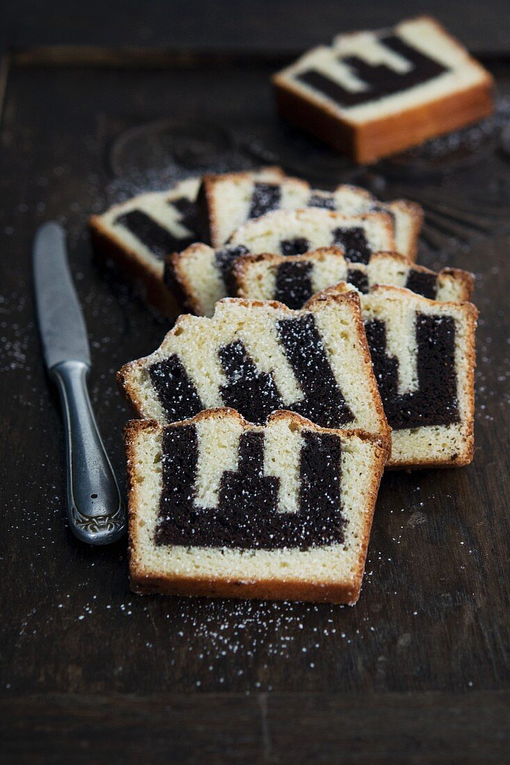 Kastenkuchen, in Scheiben geschnitten