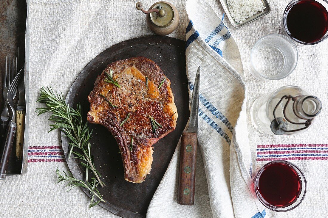 Porterhouse Steak with Rosemary and Red wine