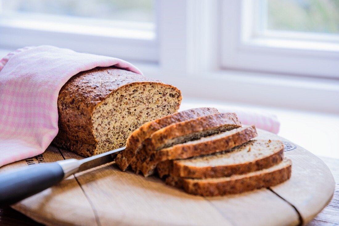A sliced loaf of low-carb bread