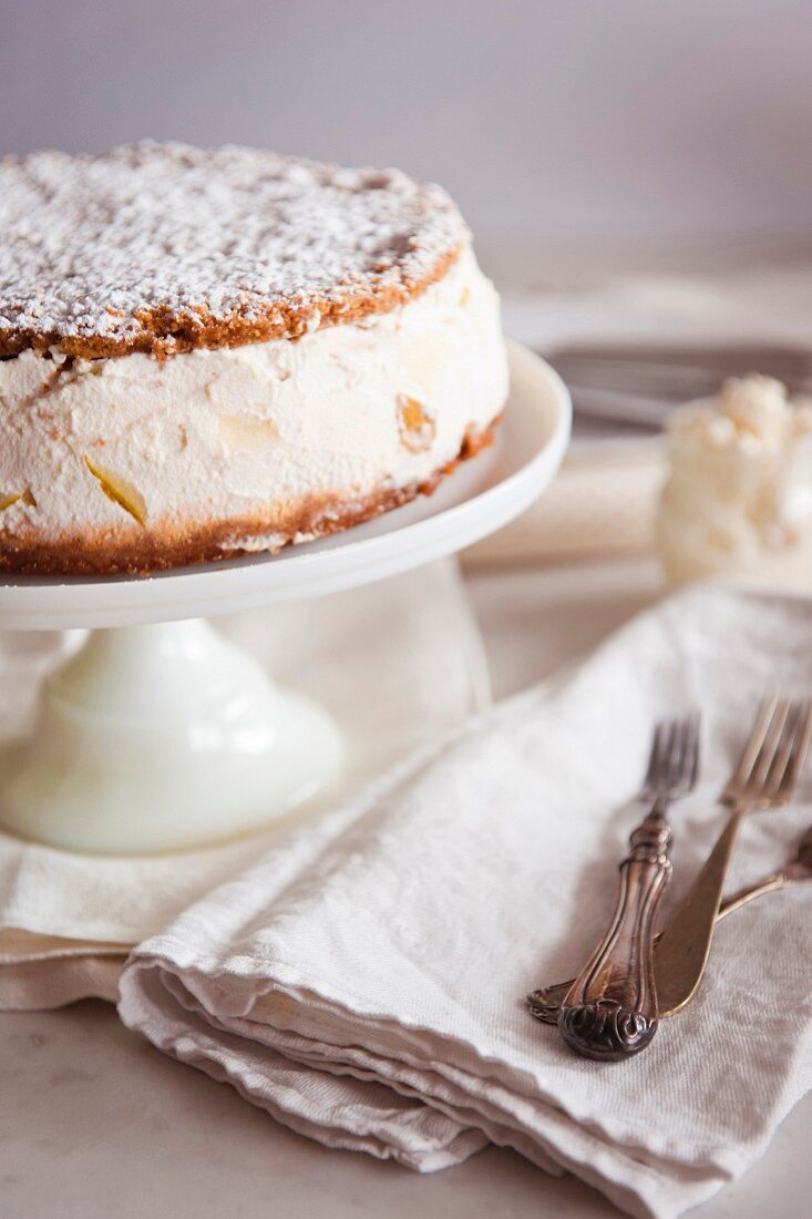 Ricotta and pear cake (Italy)