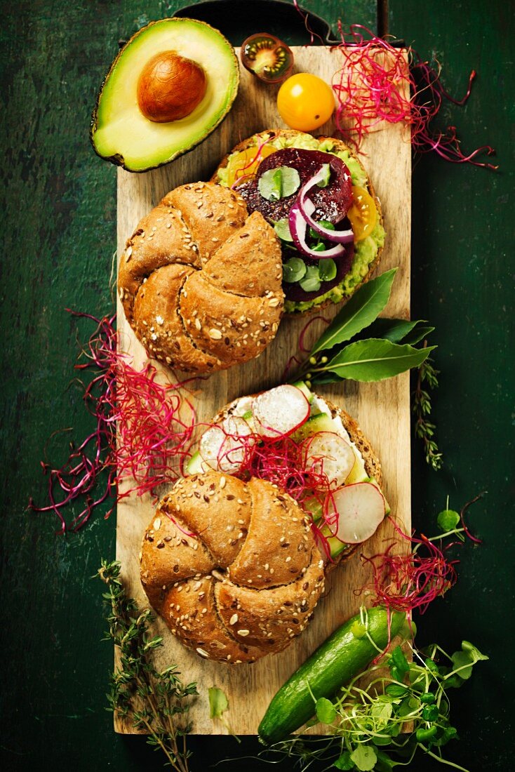 Healthy Vegetarian Veggie Sandwiches with Avocado, Tomato, Cucumber, Onion, Beetroot, Herbs and Spices