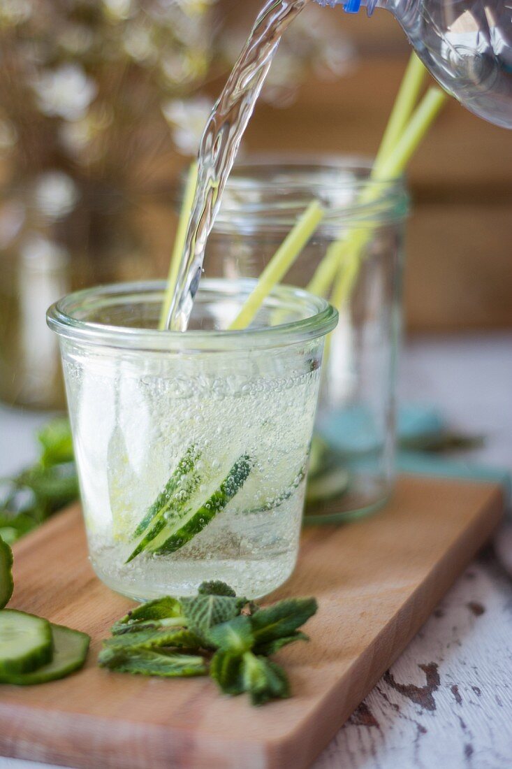 Cucumber lemonade