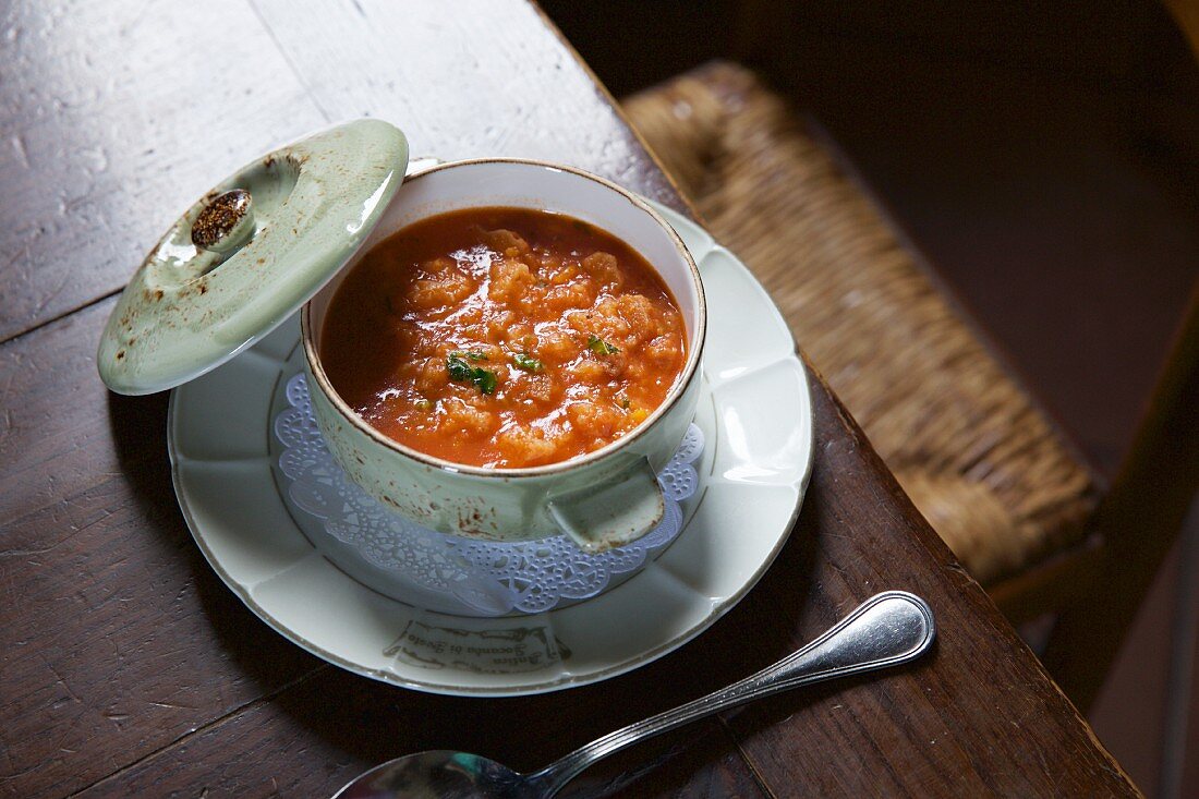 Pappa Al Pomodoro (tomato bread soup, Tuscany)