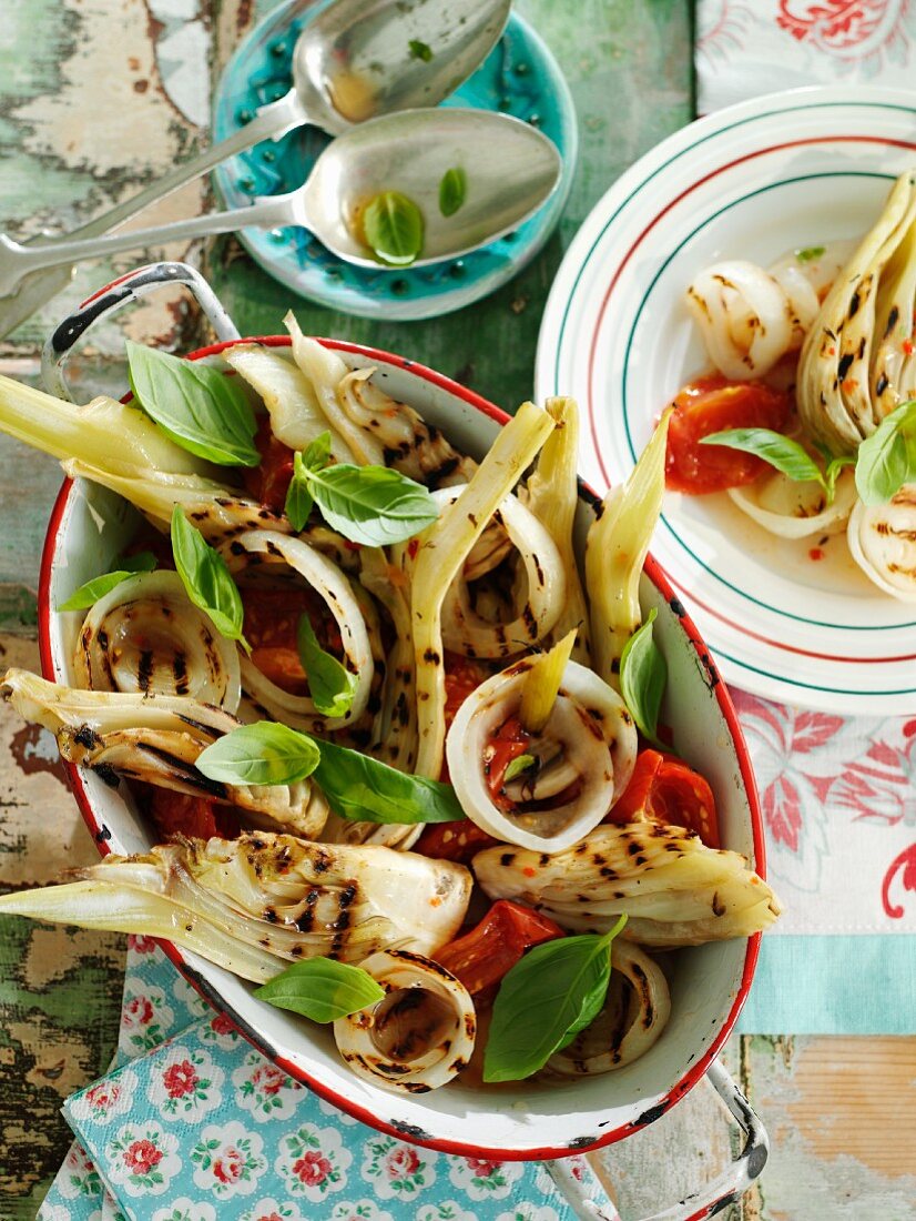Grilled fennel and tomato salad with basil
