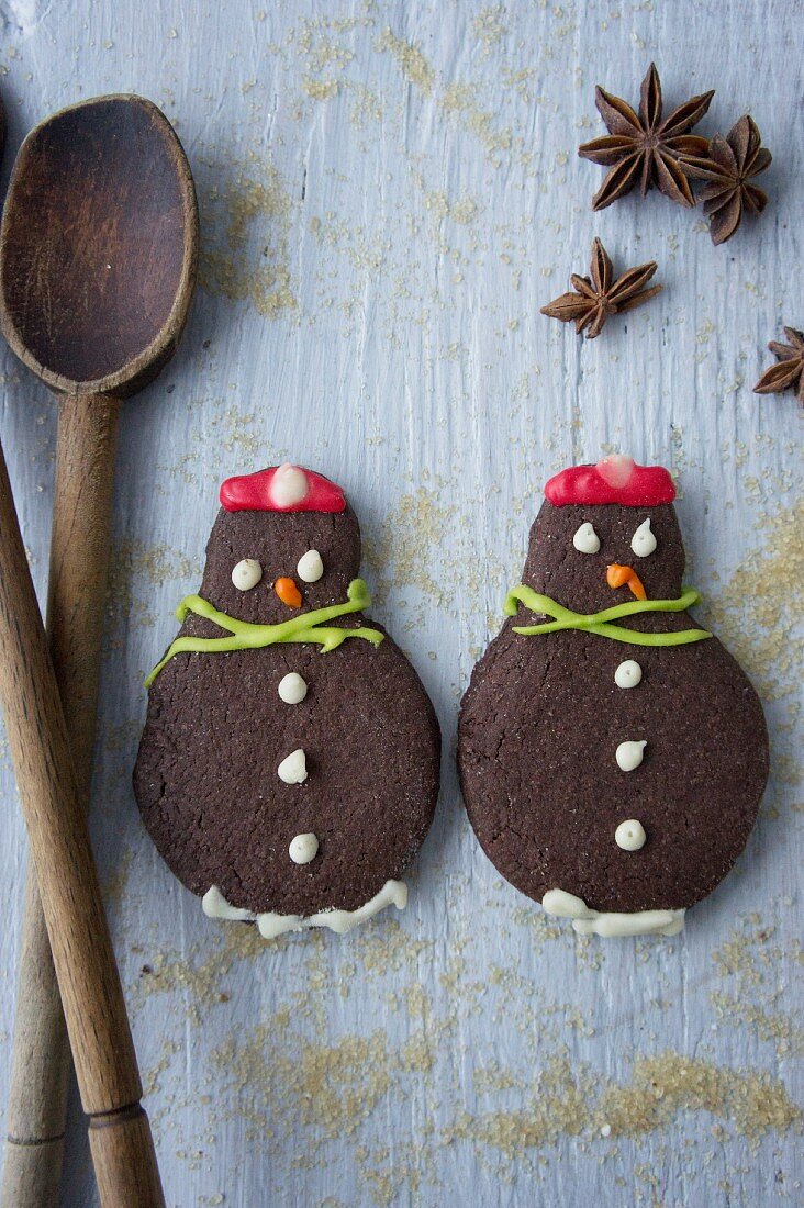 Snowman chocolate biscuits for Christmas