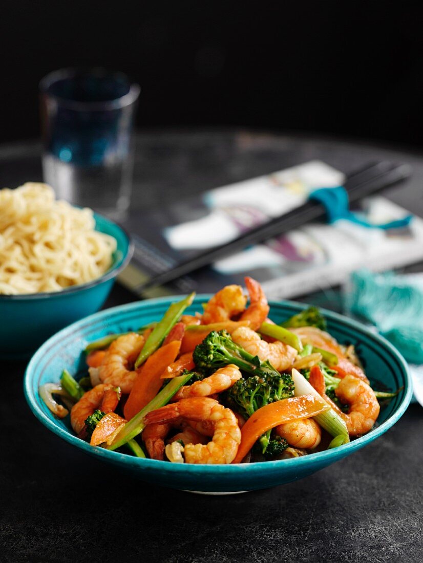 Pan fried ginger shrimps with vegetables (Asia)