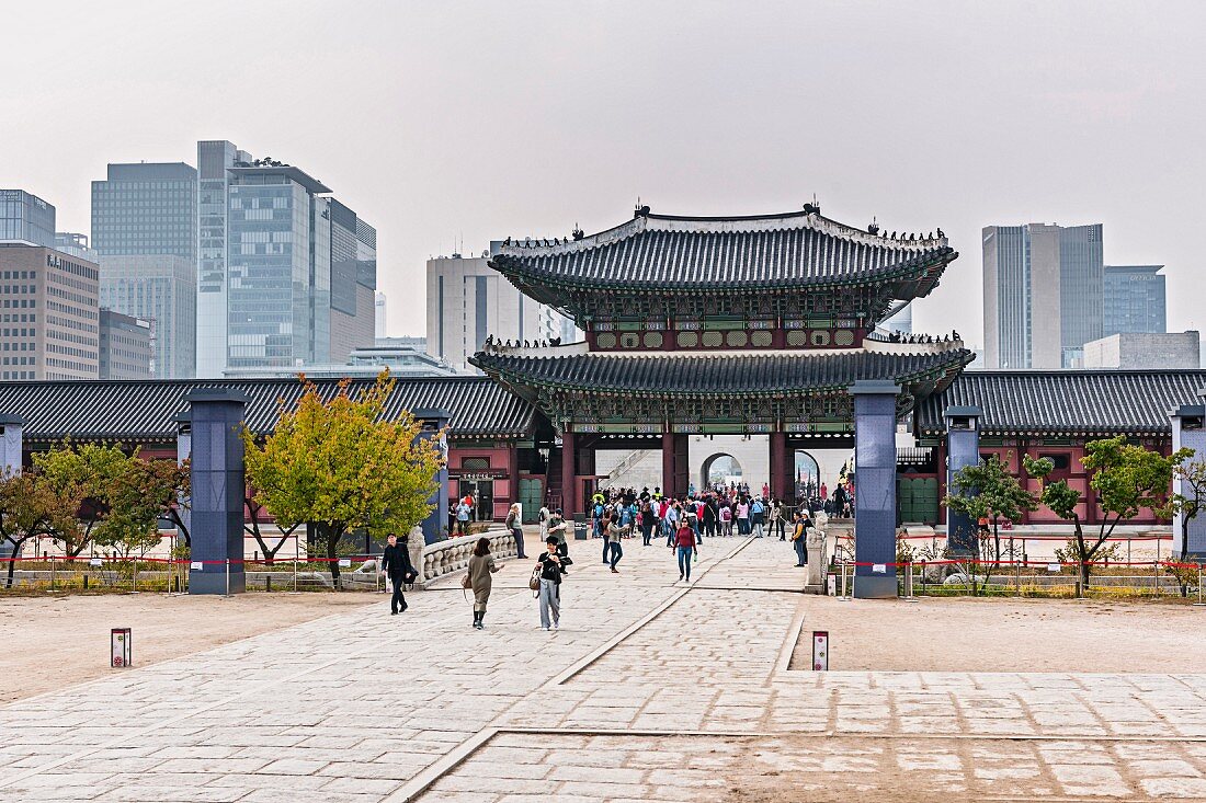 Der Gyeongbokgung Palast in Seoul, Südkorea