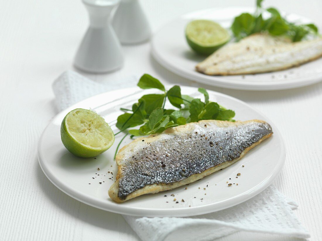 Seabass fillets with pepper and lime