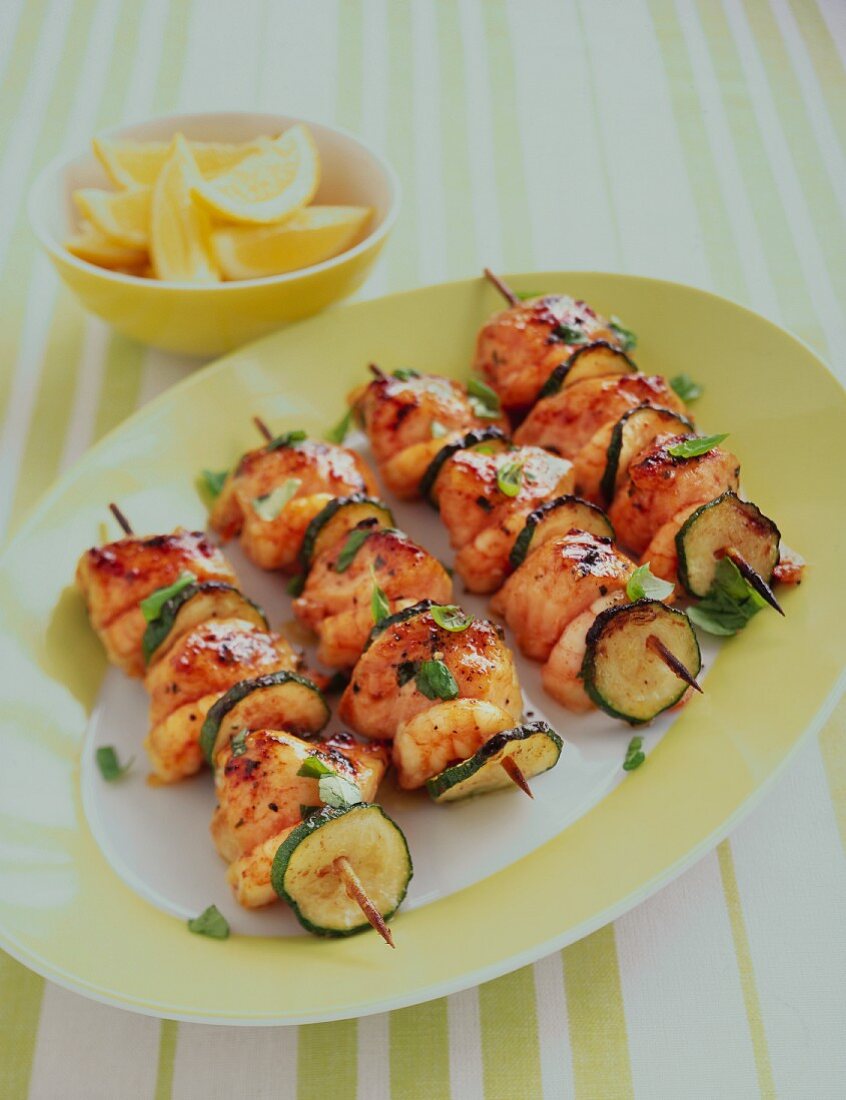 Prawn skewers with zucchini