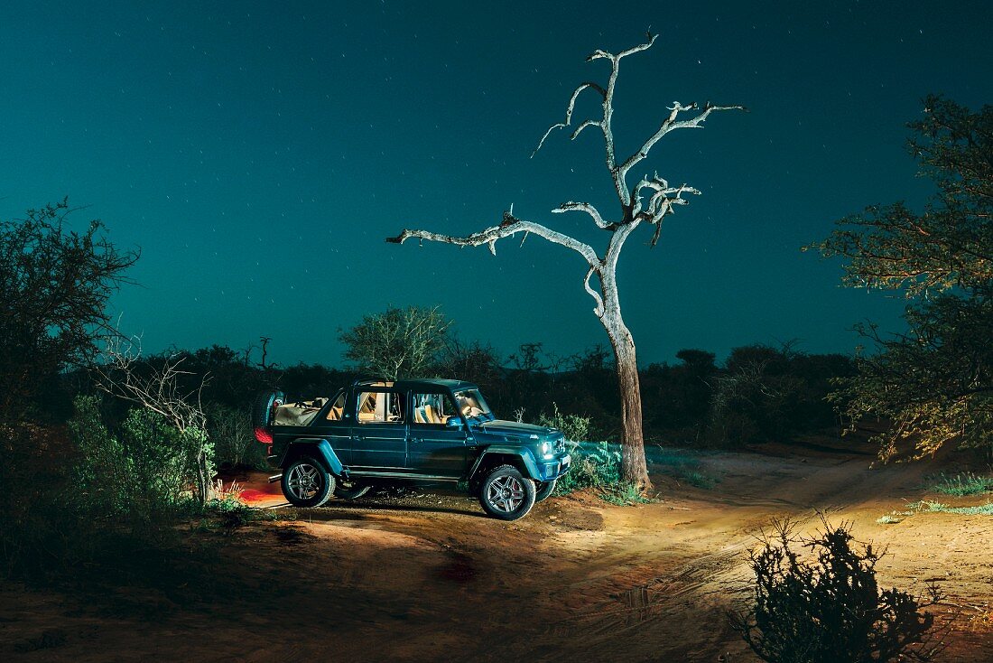 Safari mit dem Mercedes-Maybach G 650, Geländewagen von Mercedes in Afrika