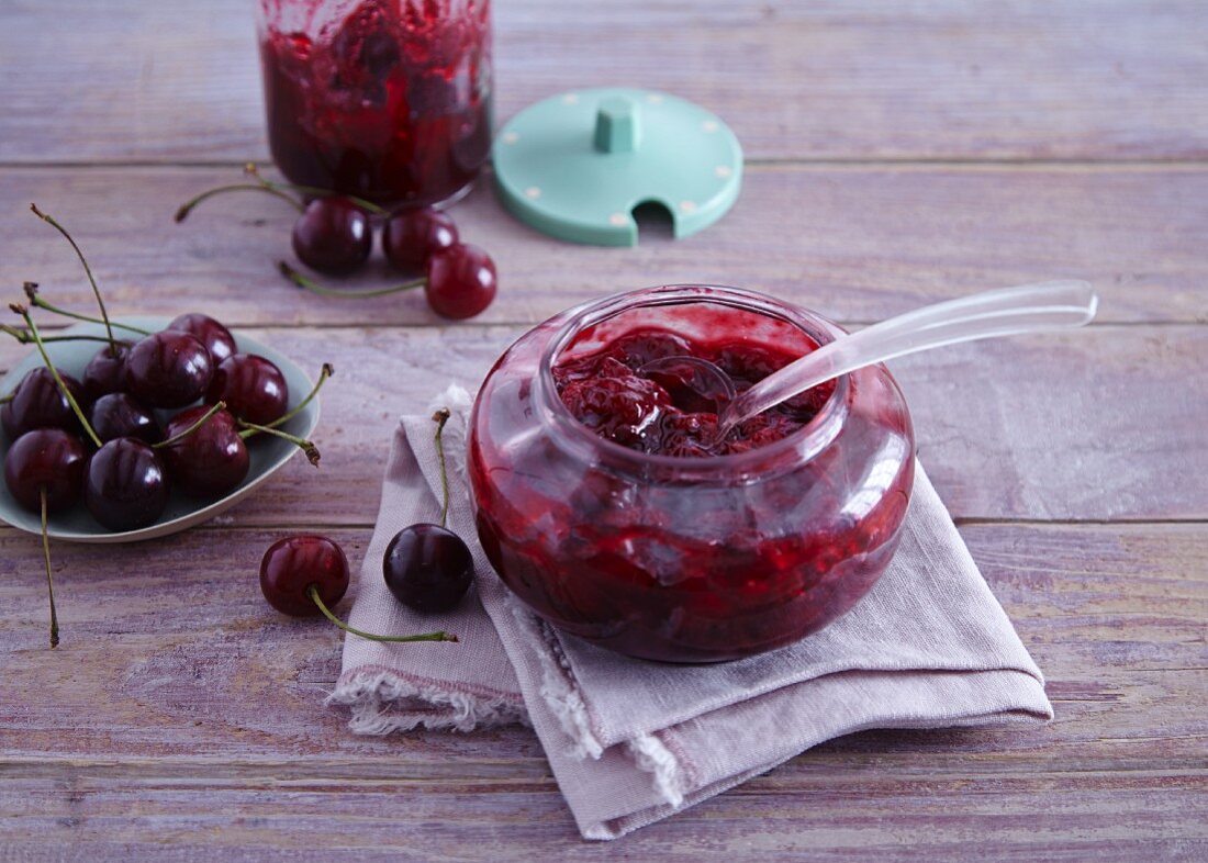 Sour cherry jam with tonka beans