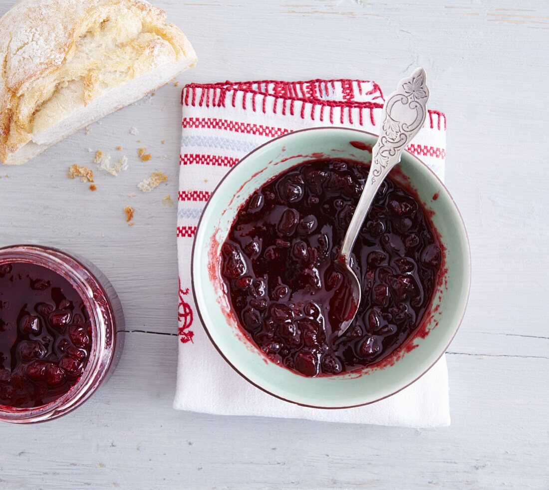 Lingonberry jam with apple juice
