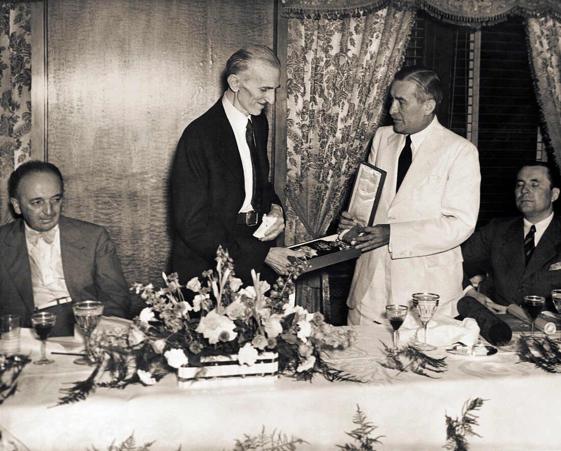 Reception honouring Tesla, 1937
