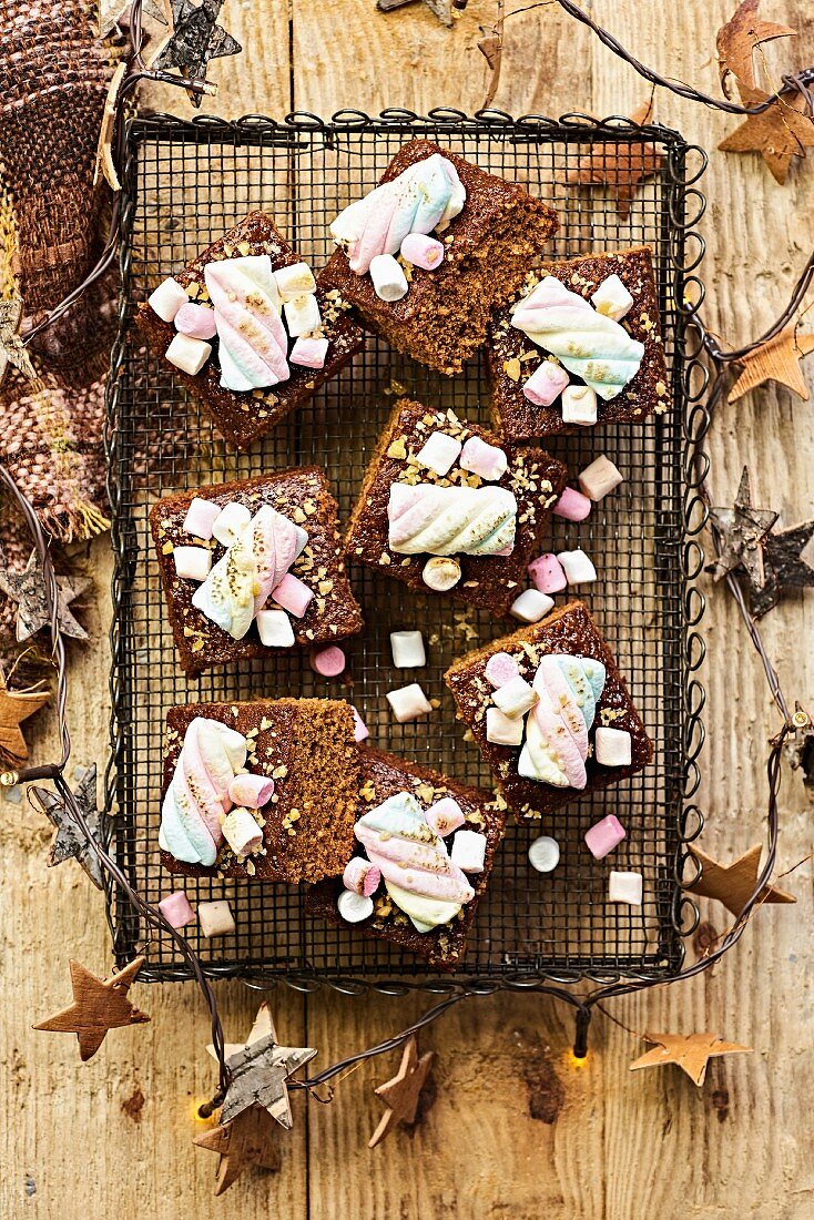 Herbstliche Marshmallow-Brownies
