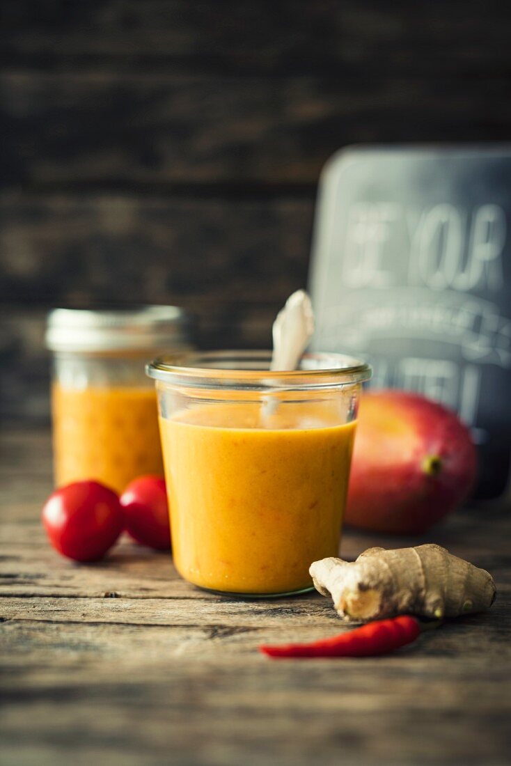 Tomato and mango soup with ginger