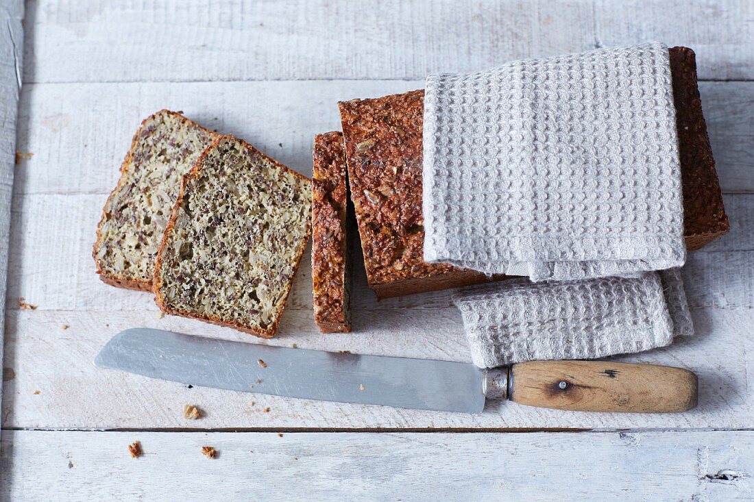 Chia and linseed bread