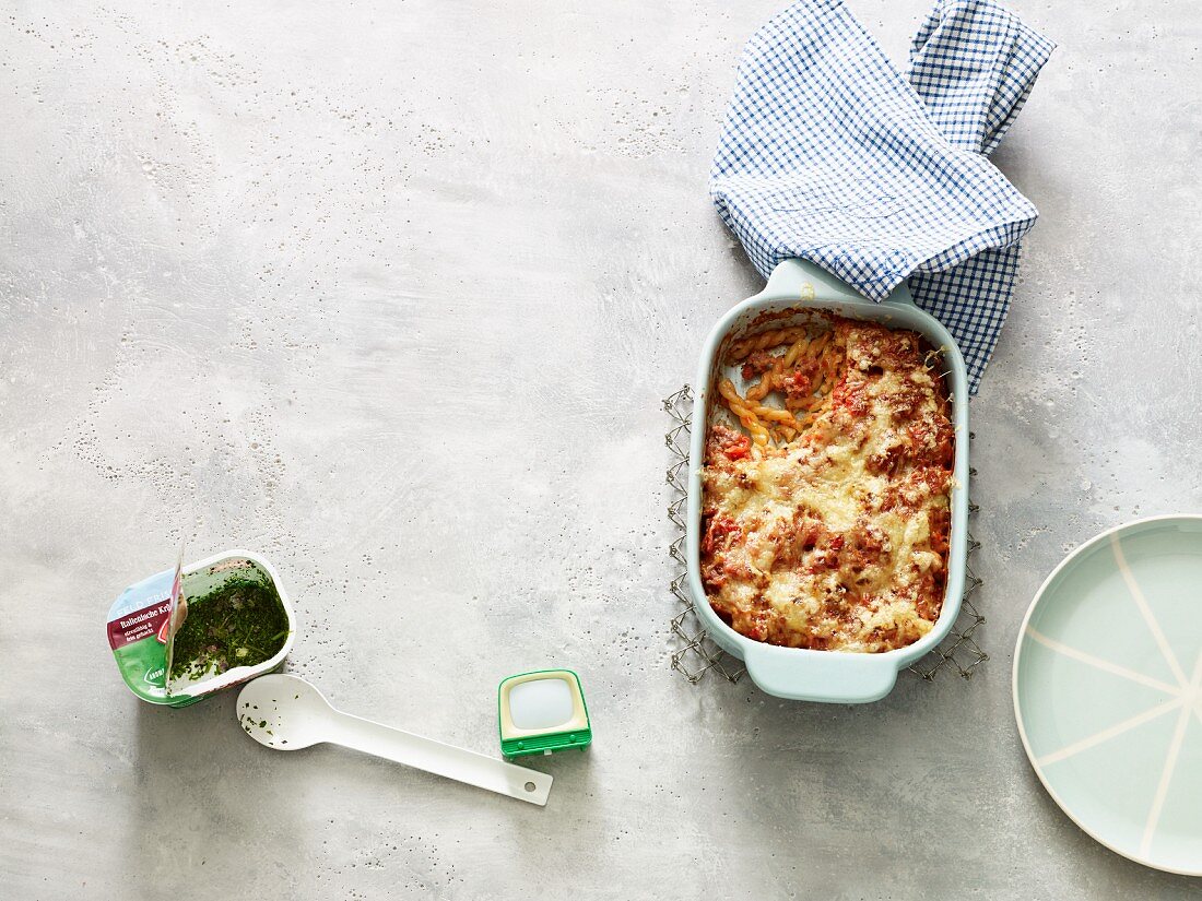 Quick and easy pasta bake