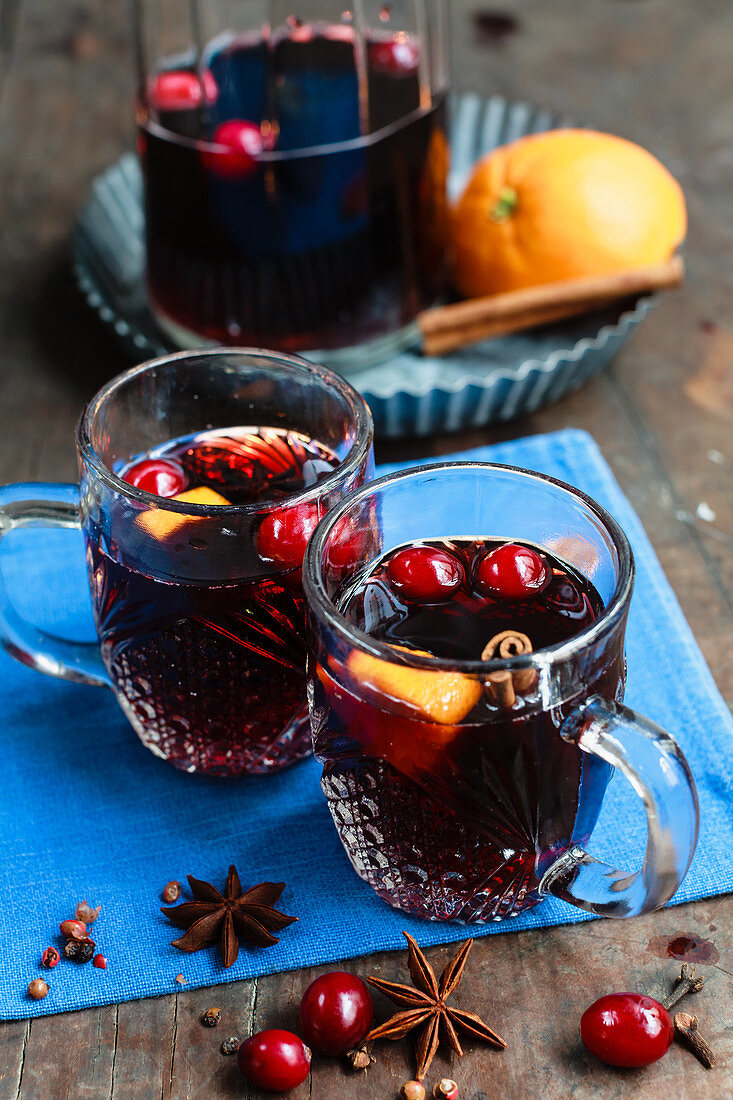 Cranberry punch with oranges and star anise