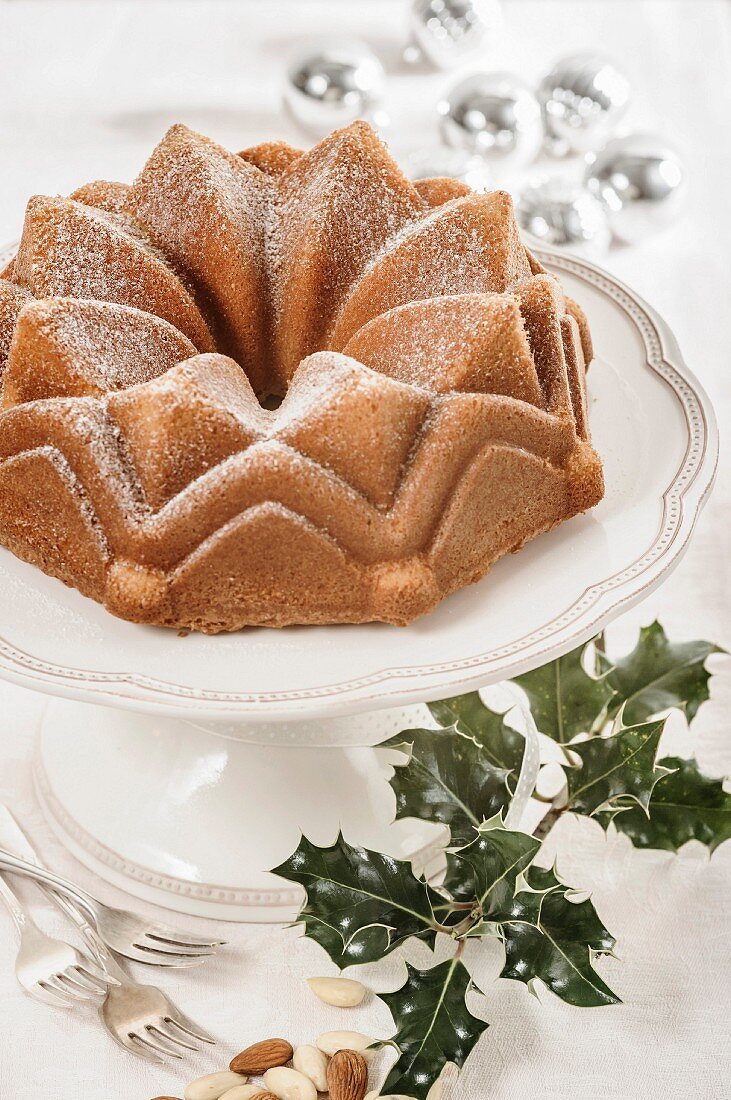 Genua bread with almonds for Christmas