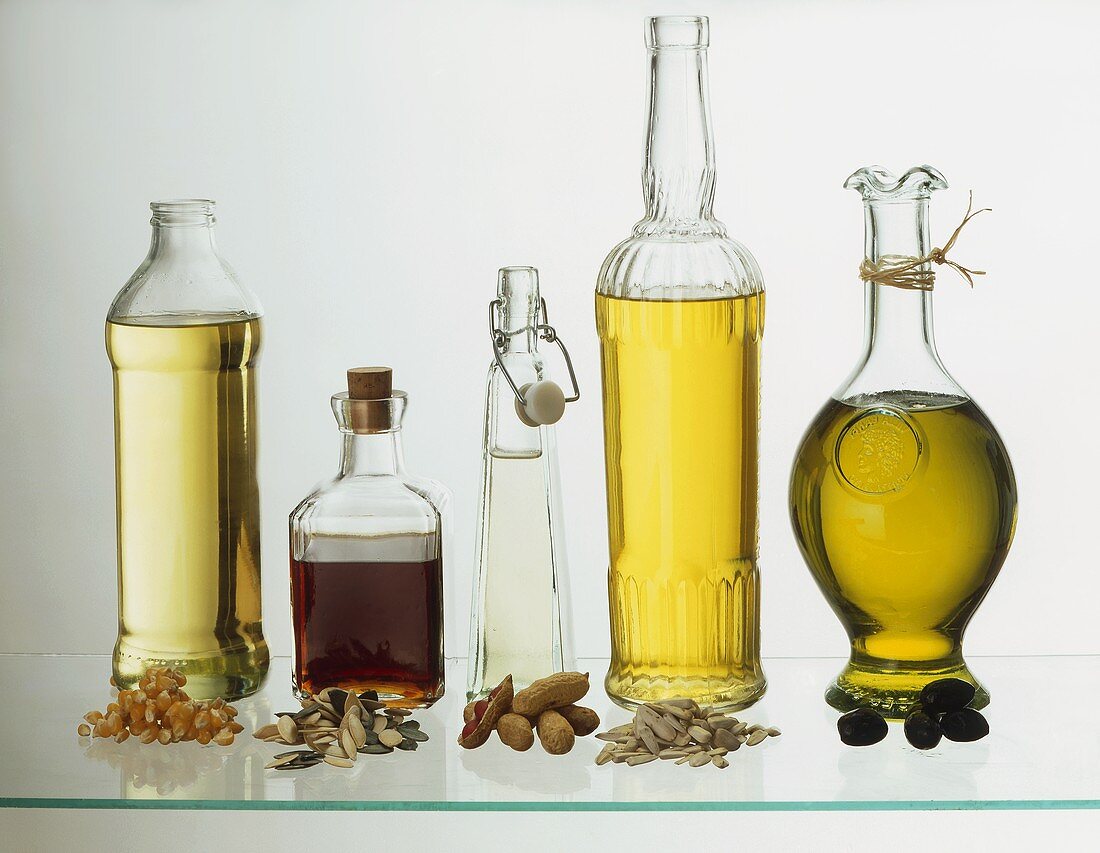 Olivenöl,Sonnenblumenöl,Erdnußöl,Maiskeimöl,Kürbiskernöl
