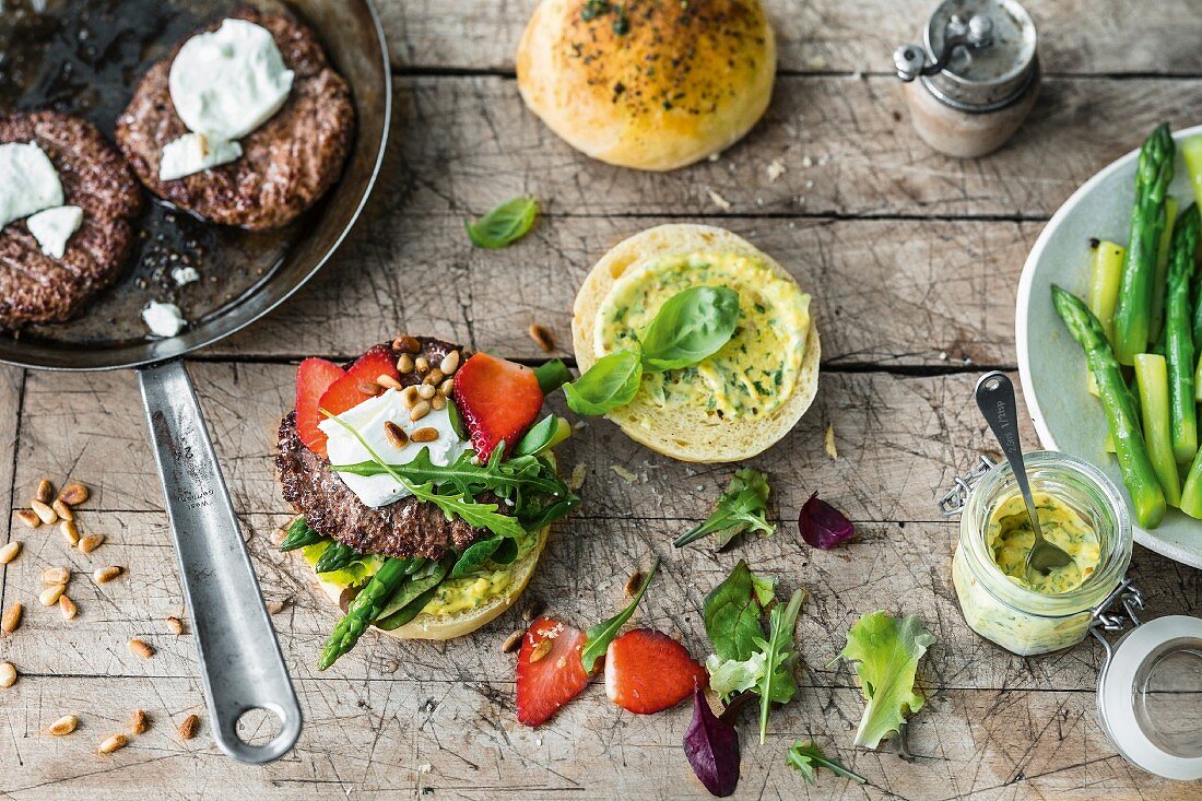 Ingredients for making beef burgers