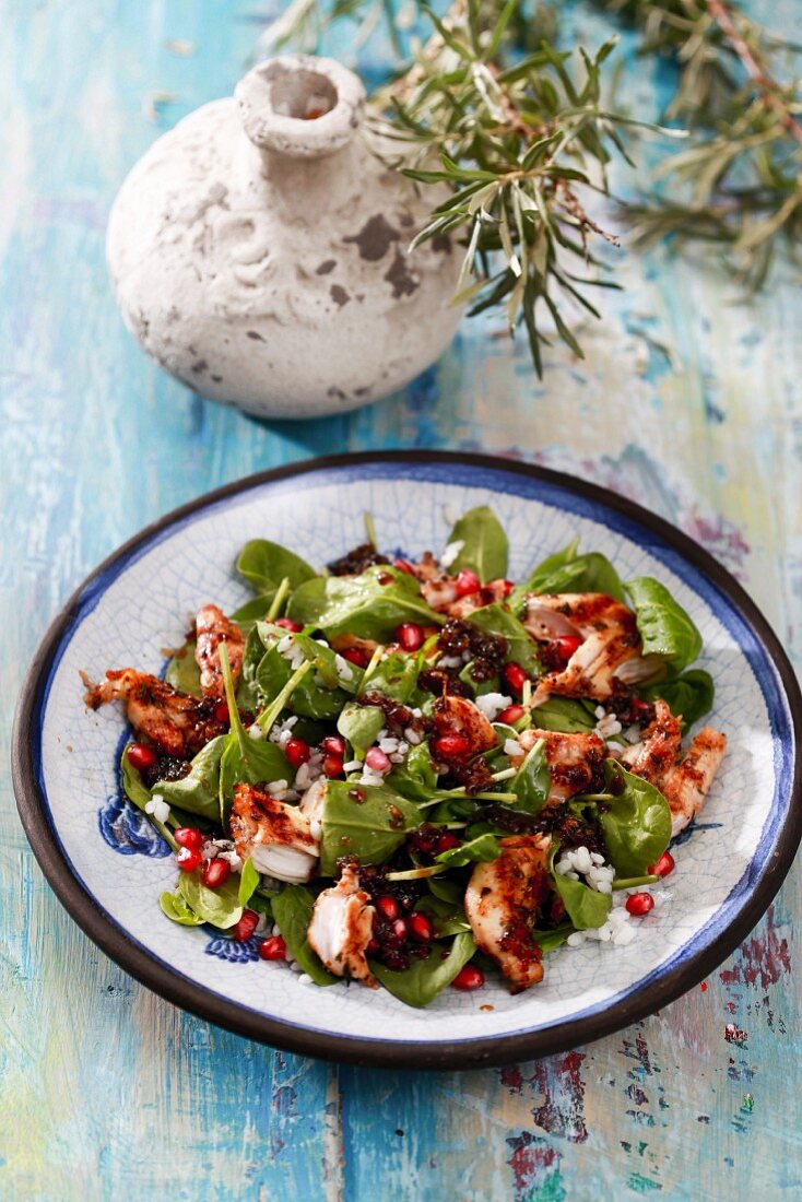 Chicken and spinach salad