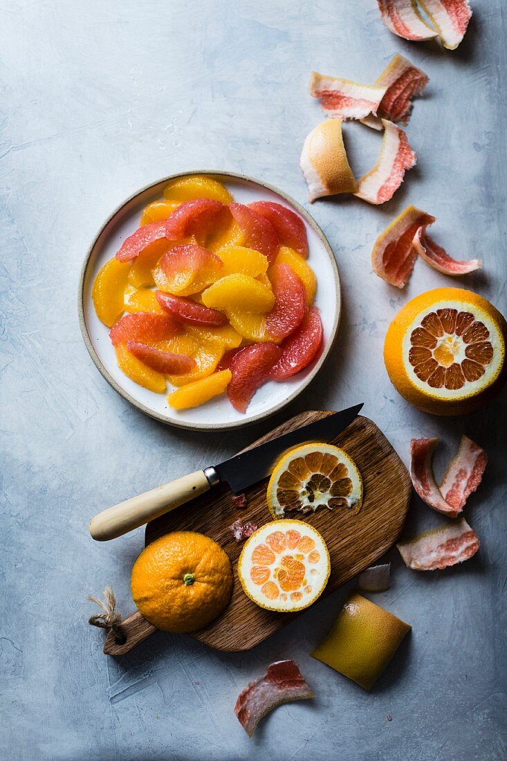 Winter citrus fruits, oranges and grapefruit segements