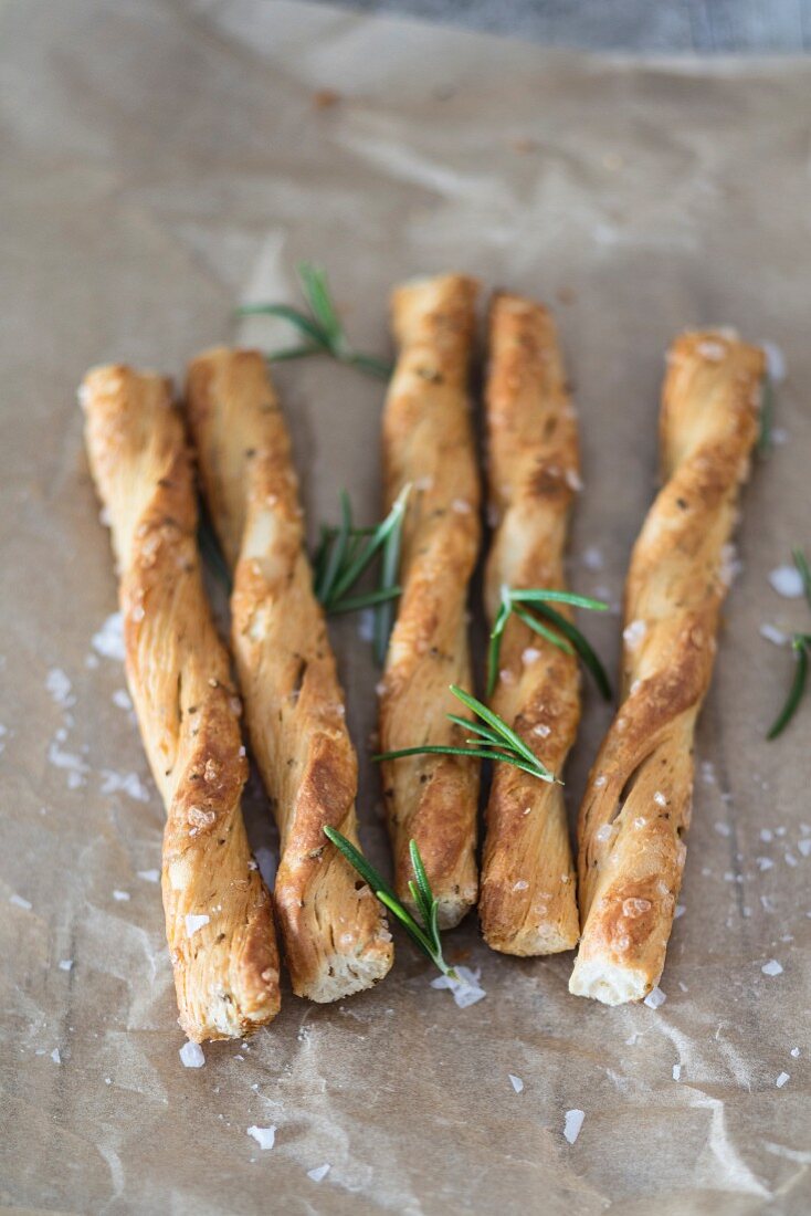 Puff pastry sticks with salt and rosemary