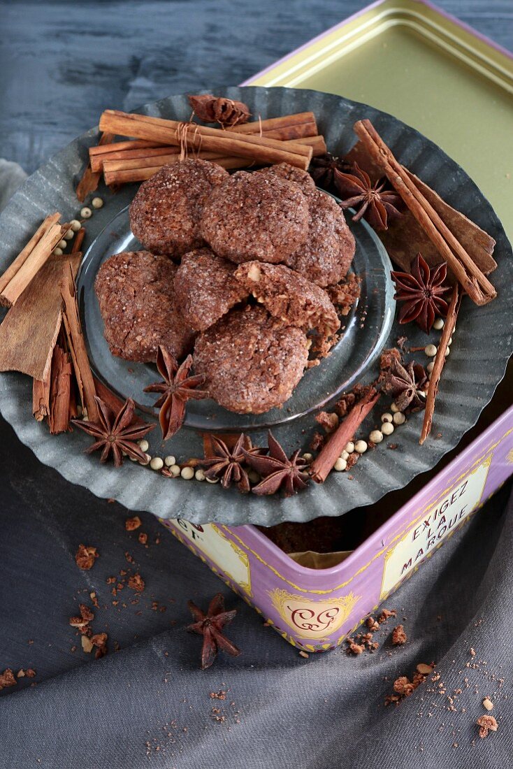 Chocolate biscuits with cocoa, almonds, and cinnamon (gluten free)