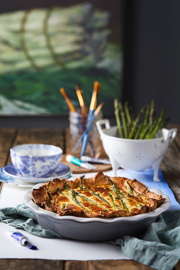 Asparagus and camembert quiche (France)