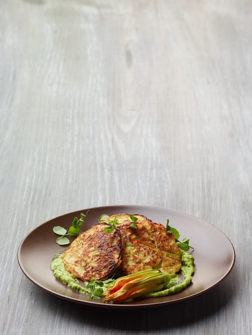 Frittelle von Zucchini und Ricotta