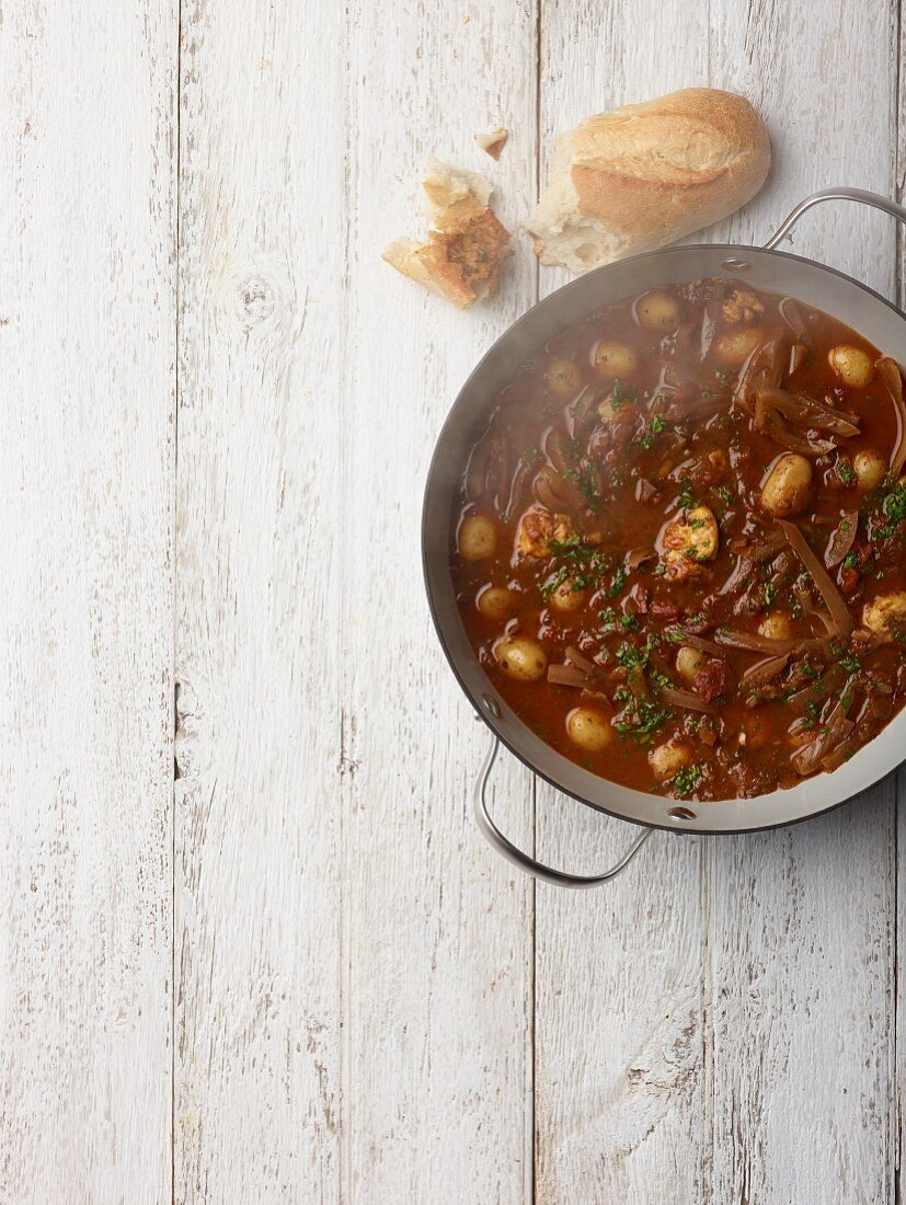 Saffron and fennel stew with fish