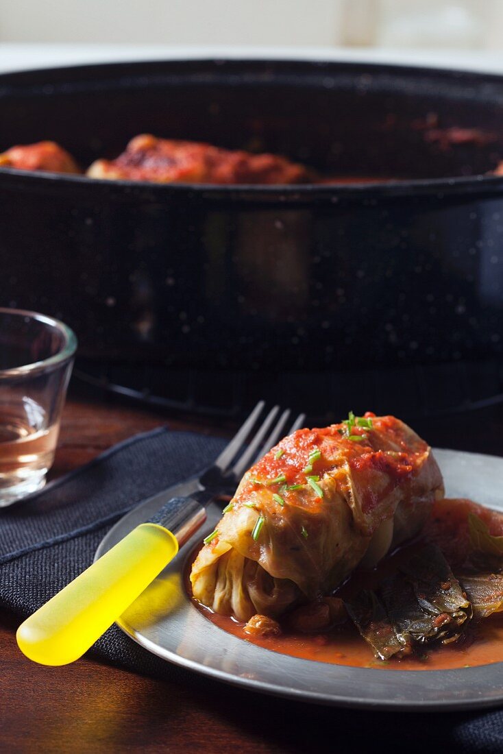 Stuffed cabbage parcels with pureed tomato sauce