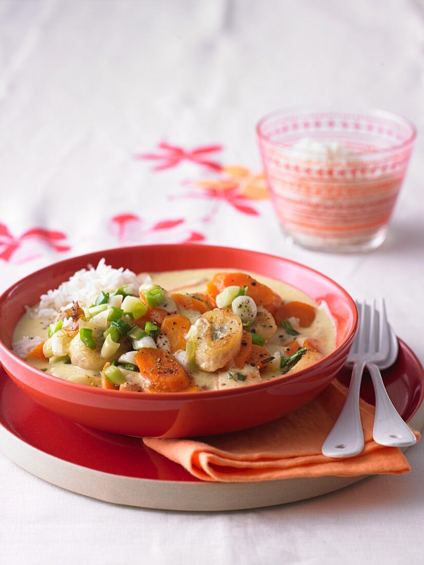 Bananen-Möhren-Curry mit Reis