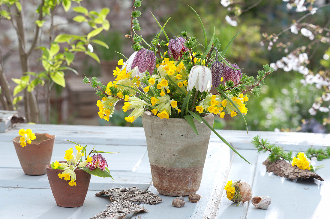 Small Primula veris bouquet