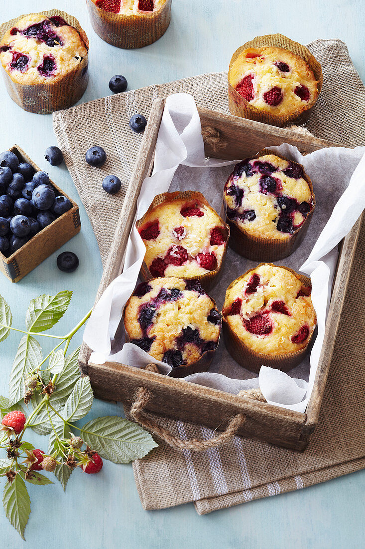 Mini Berry and Lime Cakes