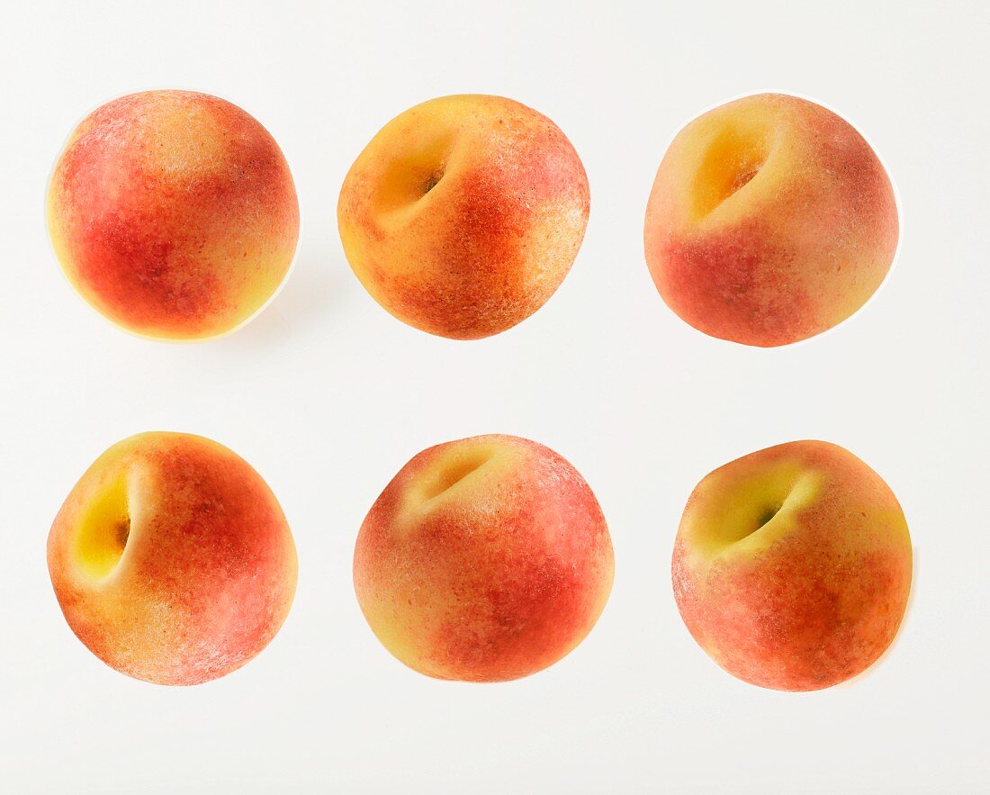 Whole peaches