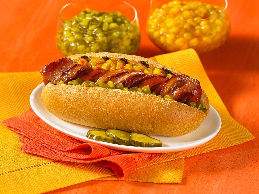 Hot Dog im Speckmantel