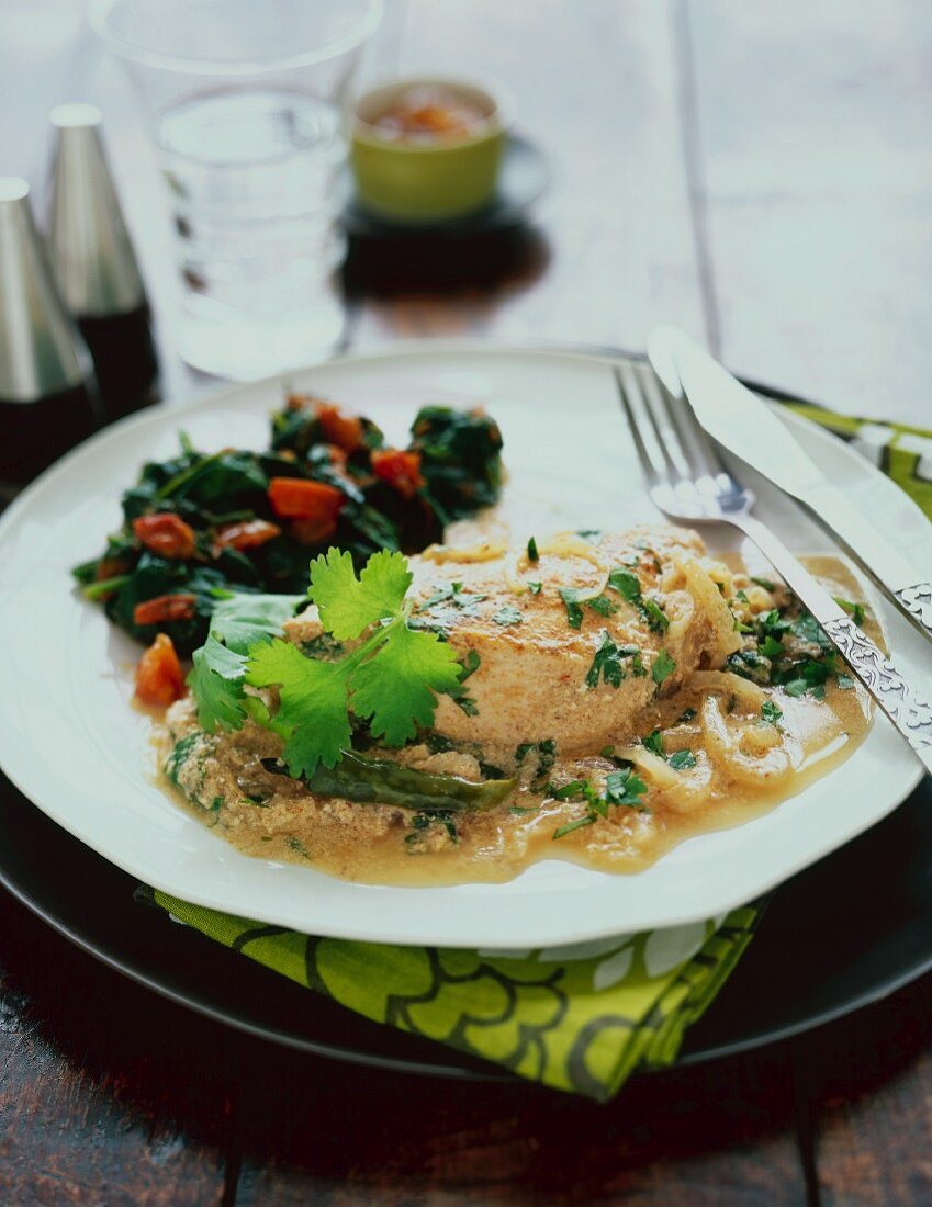 Chicken curry with spinach