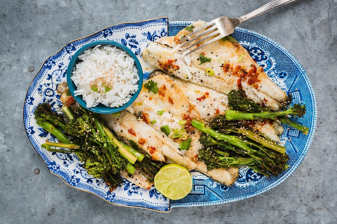 Oven baked sea bass with broccoli and rice (Asia)