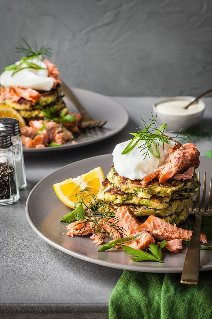 Courgette fritters with smoked salmon and poached eggs