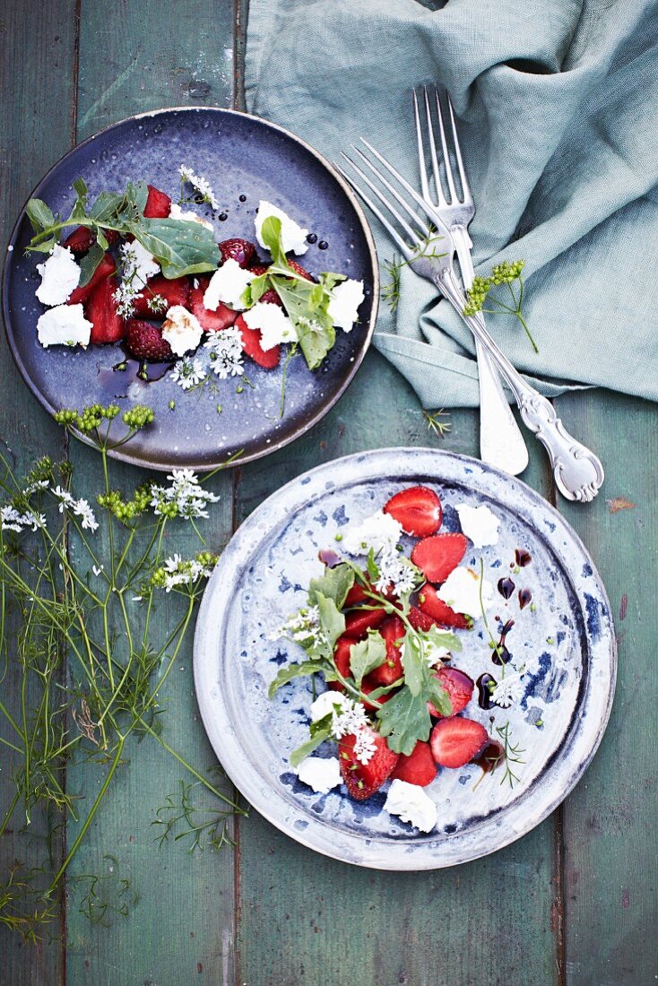 Strawberry Salad with Goats Cheese and Wild Rocket