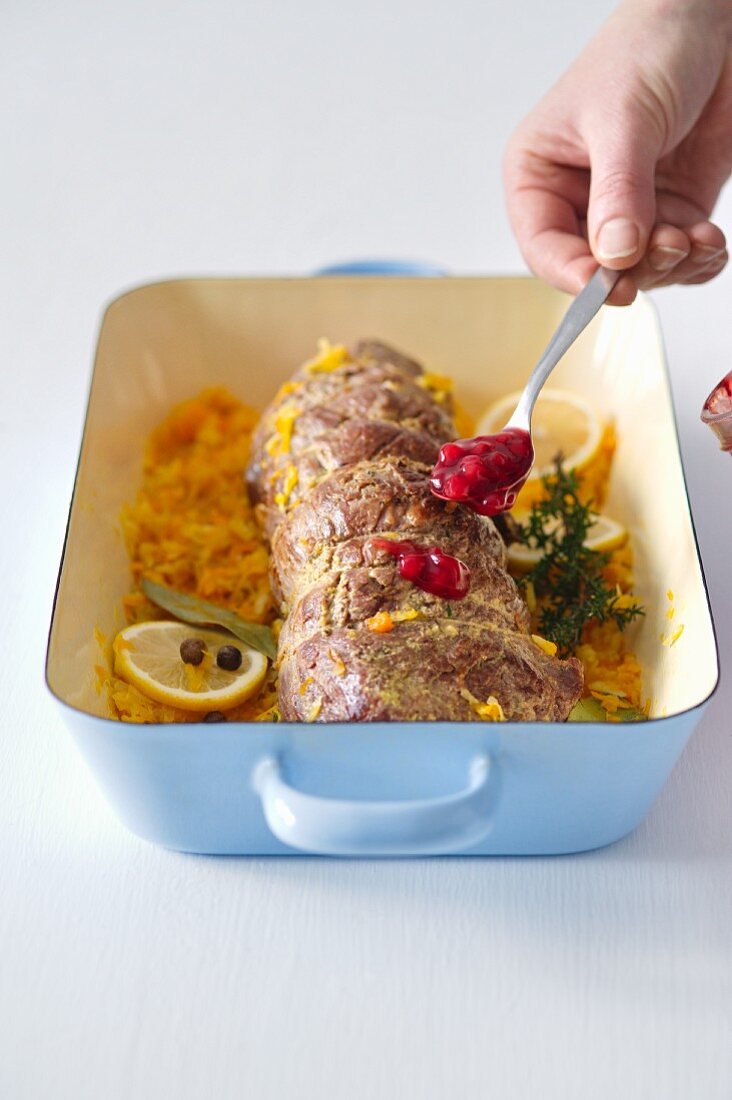 Roast beef in a casserole dish