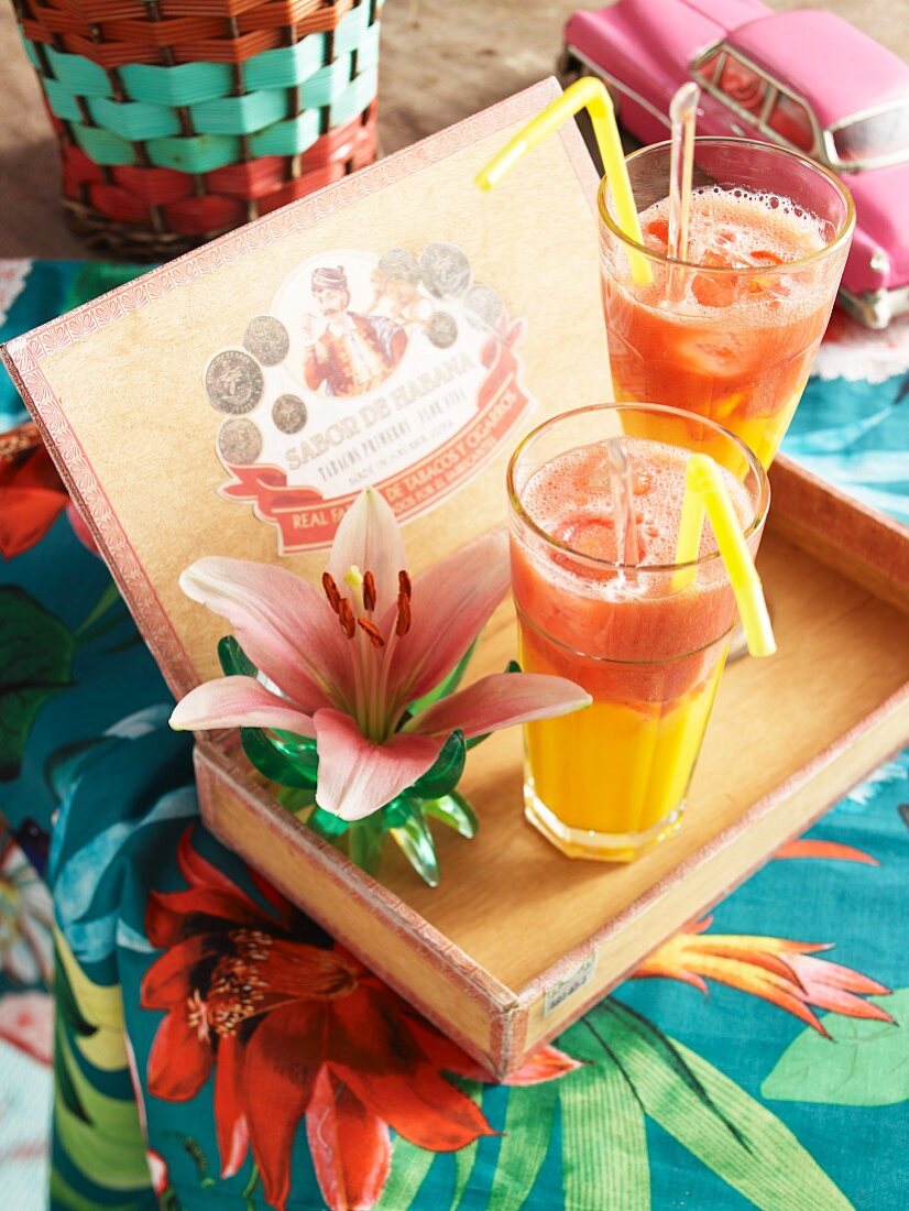 Mango and strawberry daiquiris