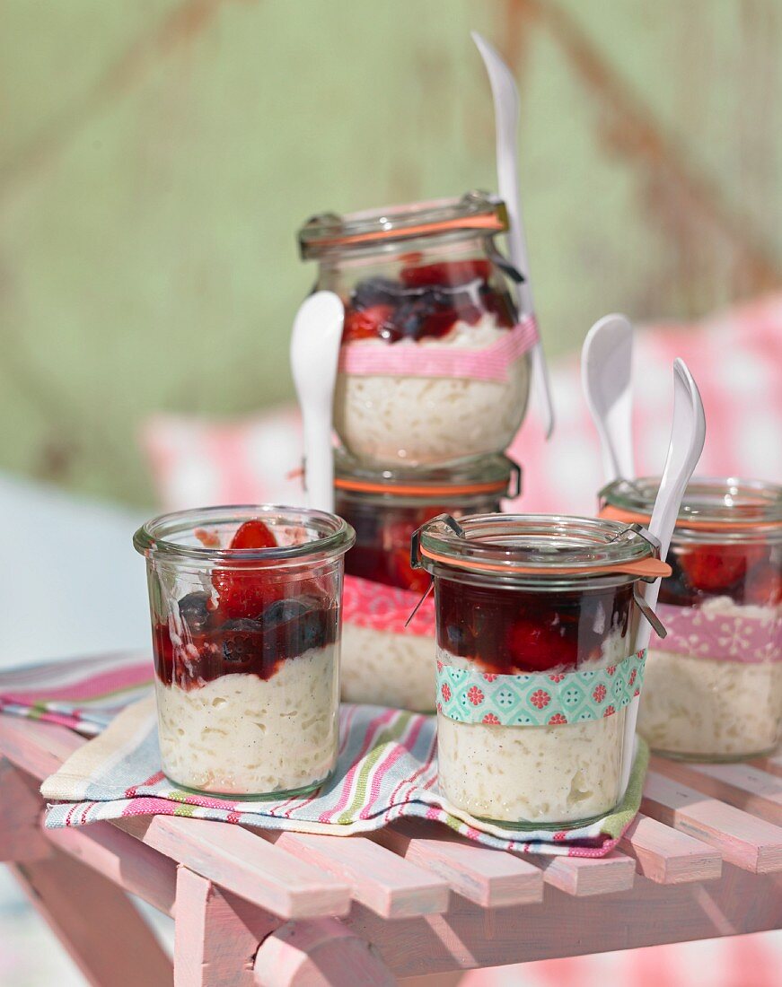 Rice pudding with fruit for a summer picnic