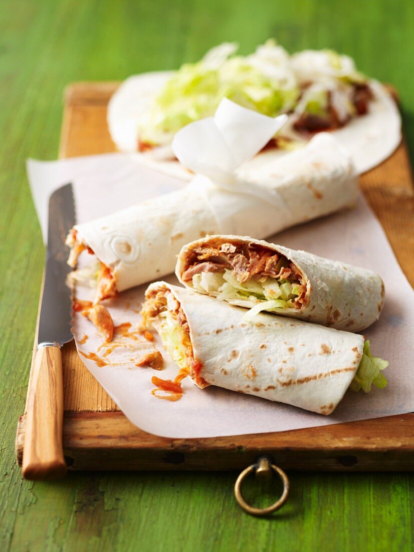 Wraps mit Hähnchen und Salsa