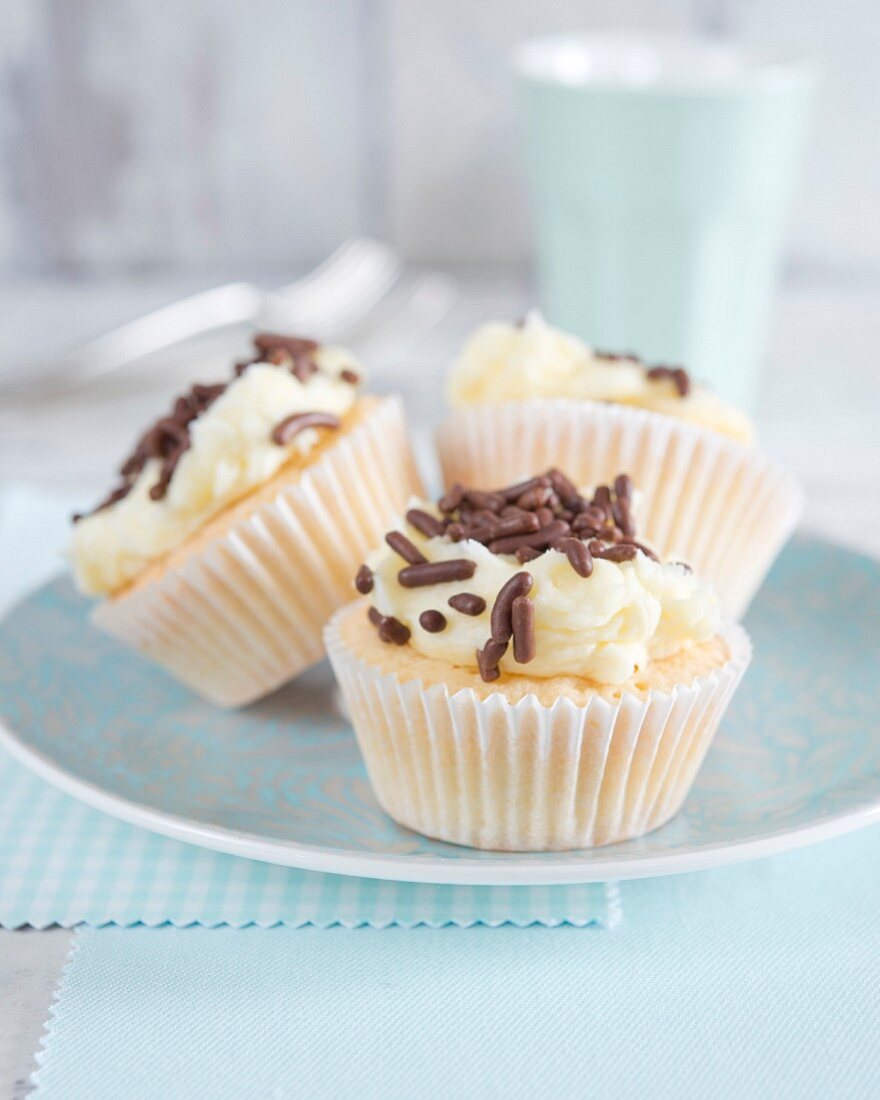 Cupcakes with buttercream and chocolate sprinkles